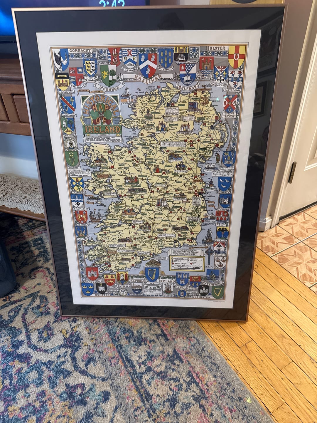 Customer photo review of Old Pictorial Map of Ireland by Bullock, 1955: Historic Battles, Family Names, Coats of Arms