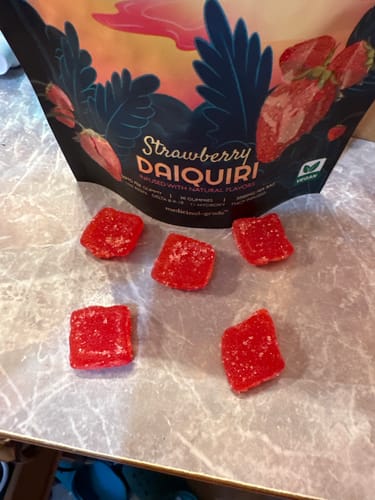 Customer photo review of Strawberry Daiquiri 3000mg THC Blend Vegan Gummies 30 Pack
