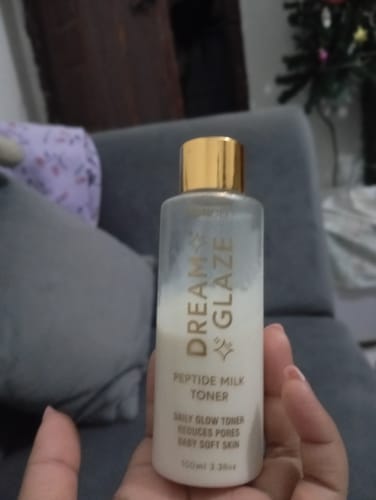 Deborah G. review of DREAM GLAZE - Peptide Milk Toner image 1 out of 1