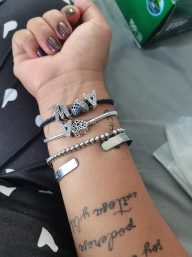 Customer photo review of Pulsera Cola de Raton