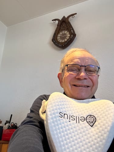Avis photo d'un client sur Coussin Orthopédique Genoux Cellsius - Le secret d'un sommeil sans douleur