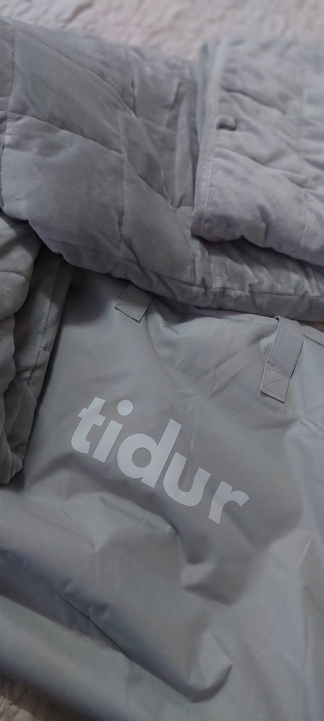 Customer photo review of Tidur Weighted Blankets