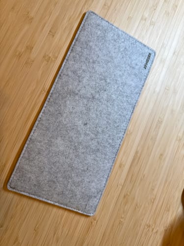 Customer photo review of KEEBMAT™ Premium Felt Edition (incl. Free Coaster!)