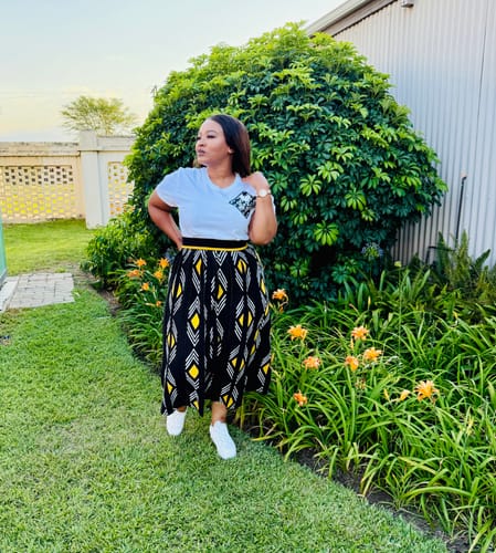 Customer photo review of MARCI FRANC YELLOW ZEBRA MIDI KNIT SKIRT