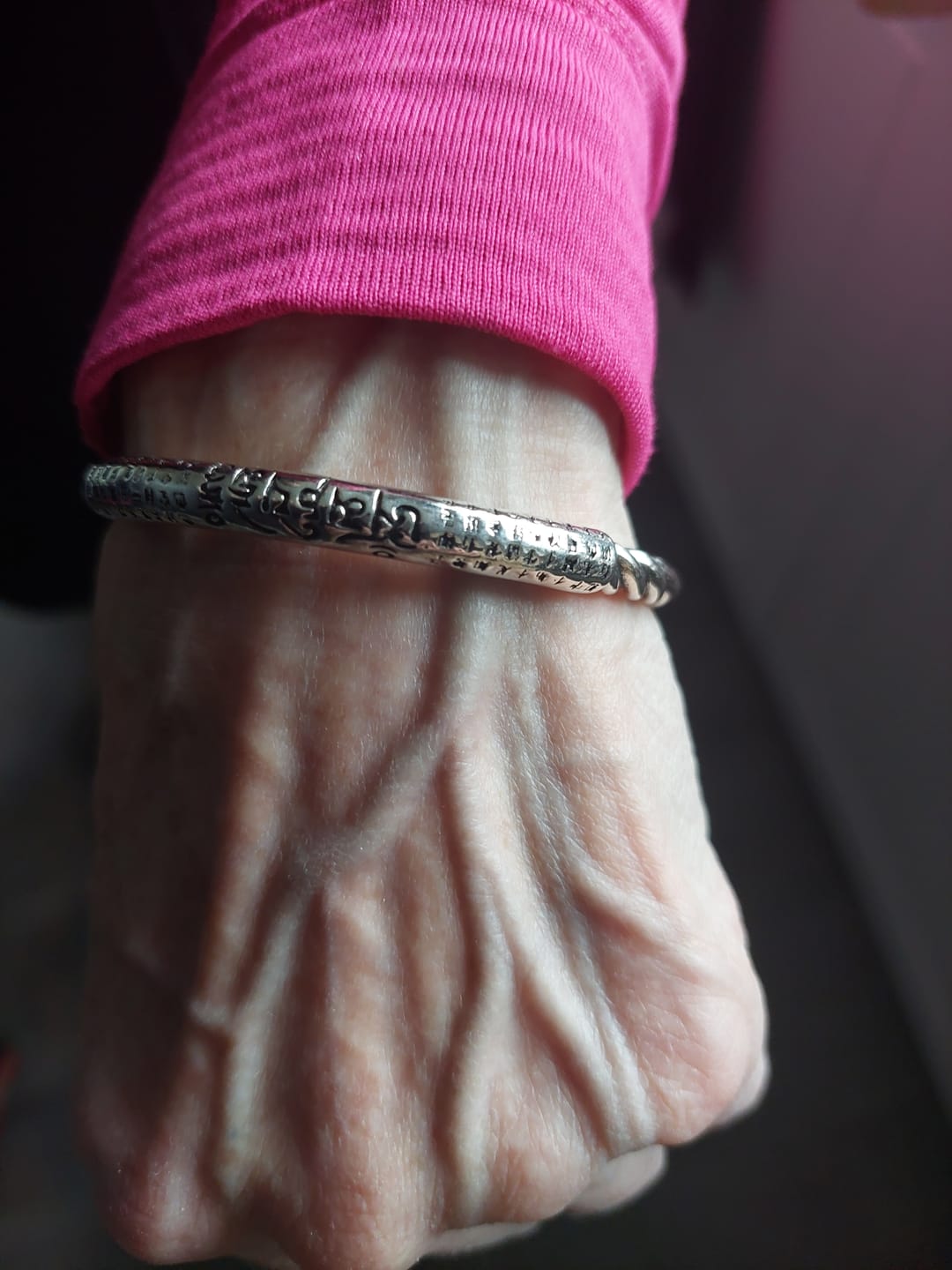 Customer photo review of Buddha Stones Tibetan Om Mani Padme Hum Heart Sutra Purity Cuff Bracelet