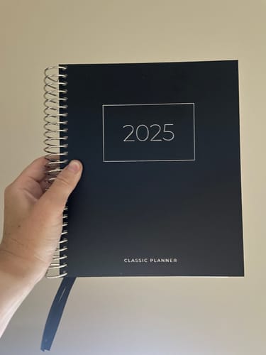 Customer photo review of 2025 Classic Planner - Black