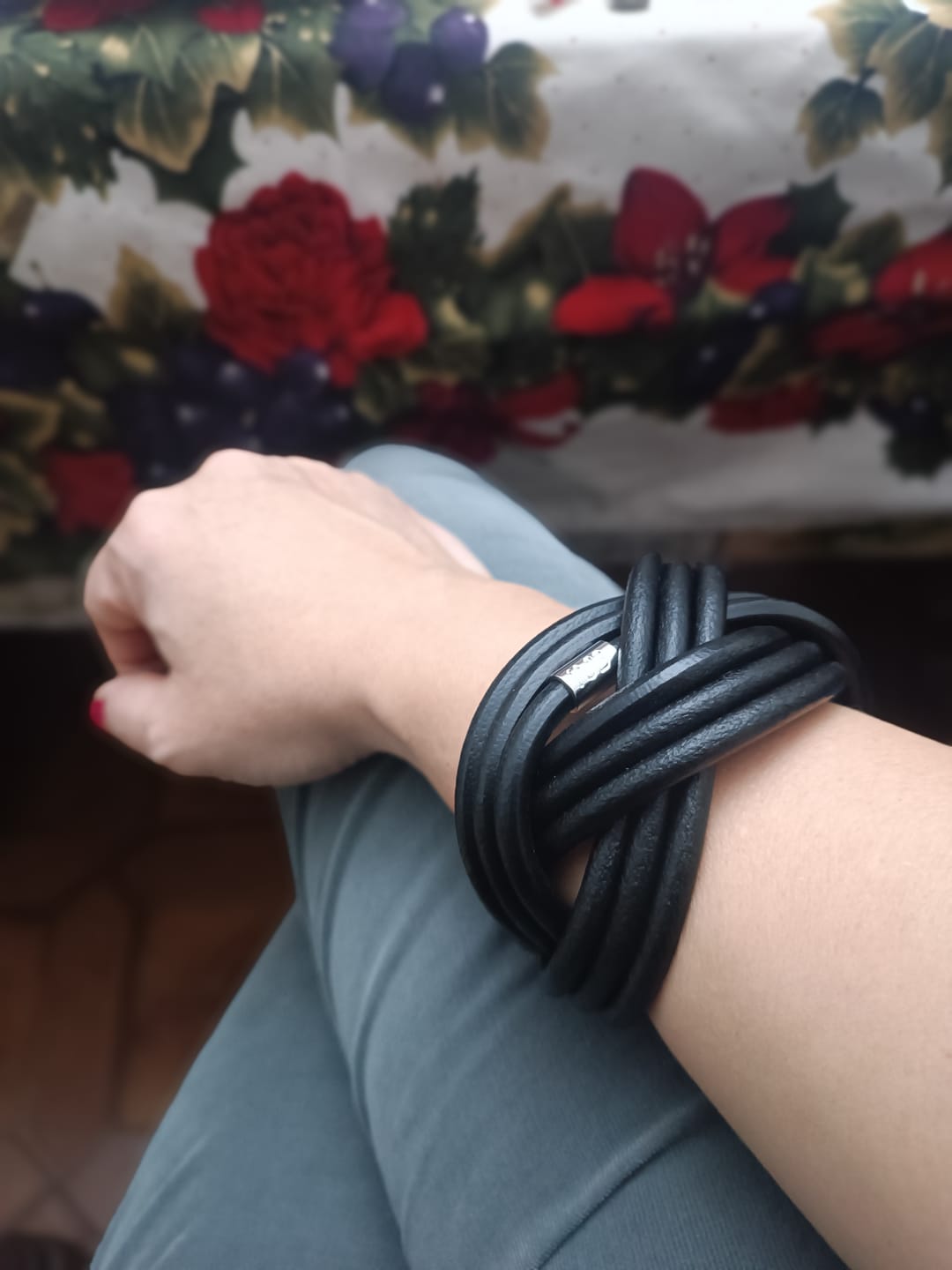 Customer photo review of Bracciale pelle Nodomoro Nero Tulsi