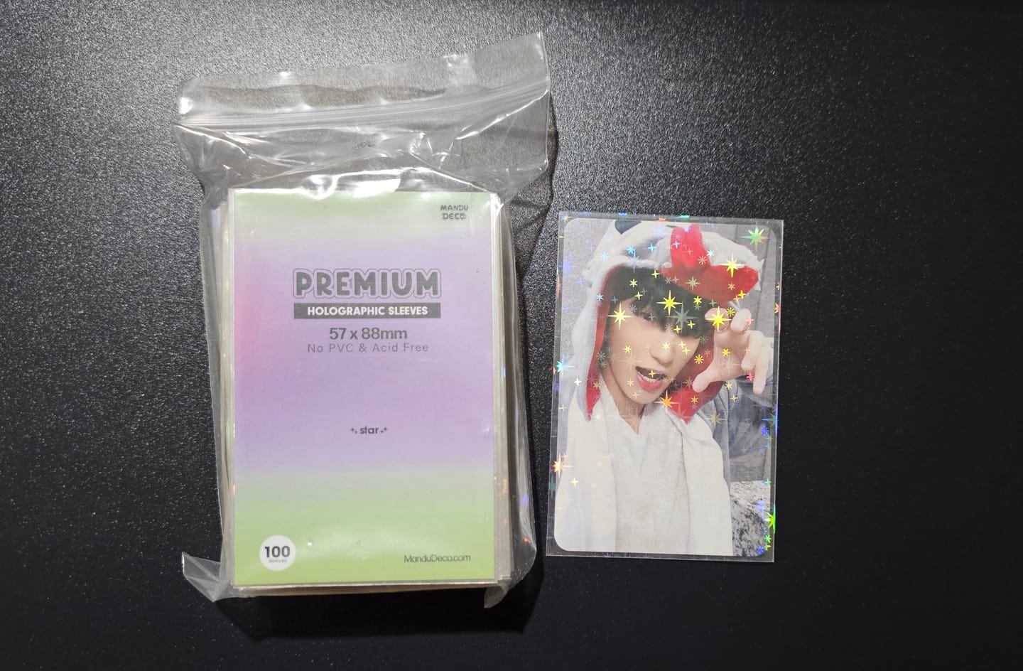 Customer photo review of [LAST RESTOCK]: PREMIUM HOLOGRAPHIC PHOTOCARD SLEEVES - STAR VERSION