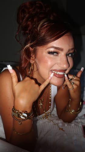Customer photo review of MIRAGE (GOLD GRILLZ)