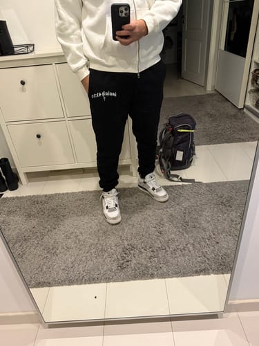 Customer photo review of Isaiah 41:10 Joggers