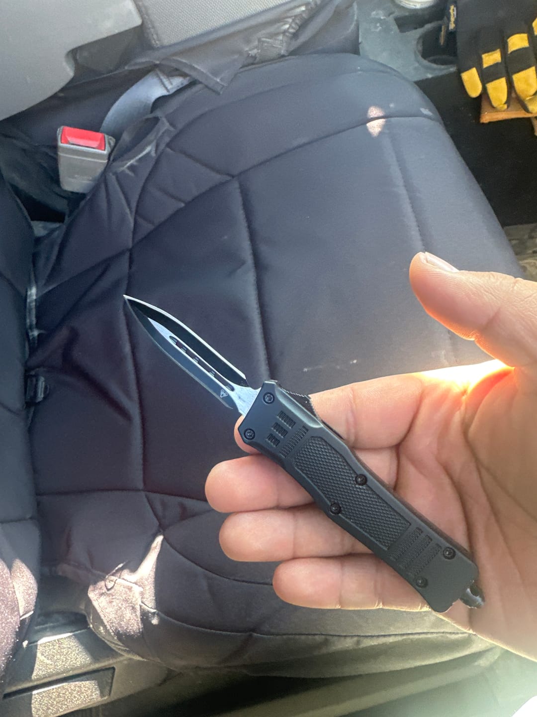 Customer photo review of Small Black Phantom D/A OTF (Multiple Blade Styles Available)
