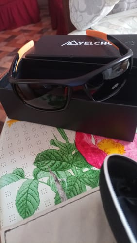 Customer photo review of Lente Polarizado Serie Sport S color Oscuro