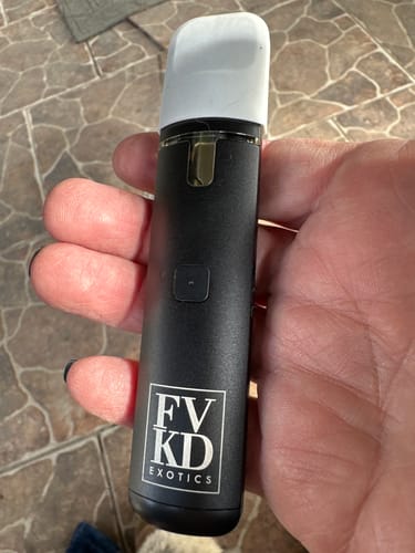 Customer photo review of FVKD LIQUID DIAMONDS DISPOSABLE | 3.5G