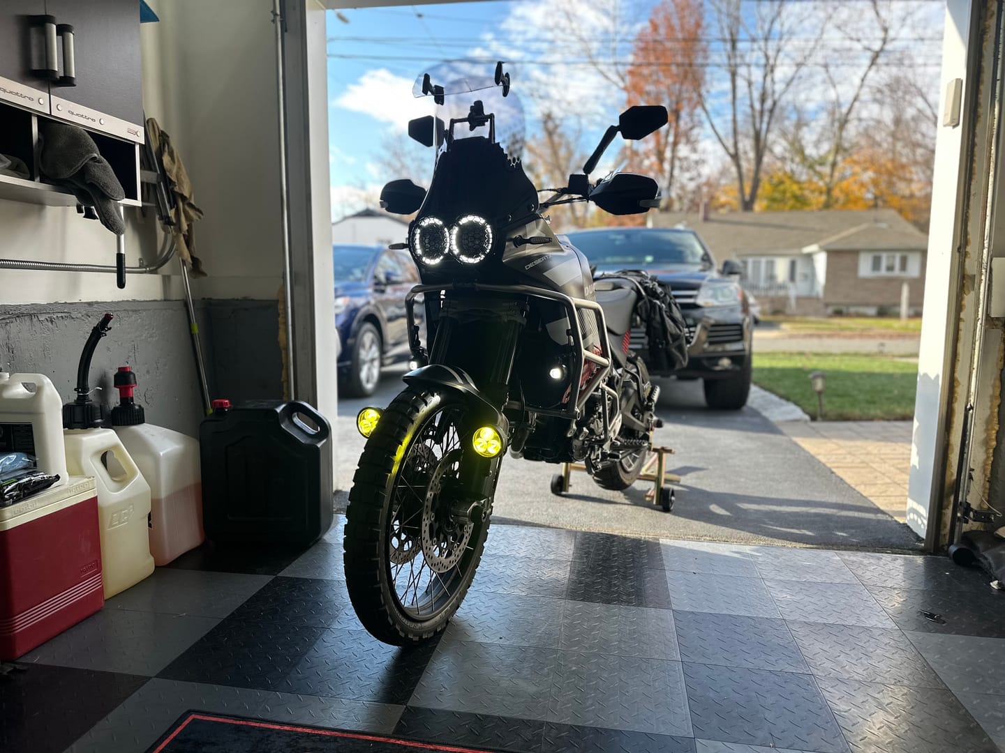 Customer photo review of D3 LED Driving Light Pods with DataDim™ Technology