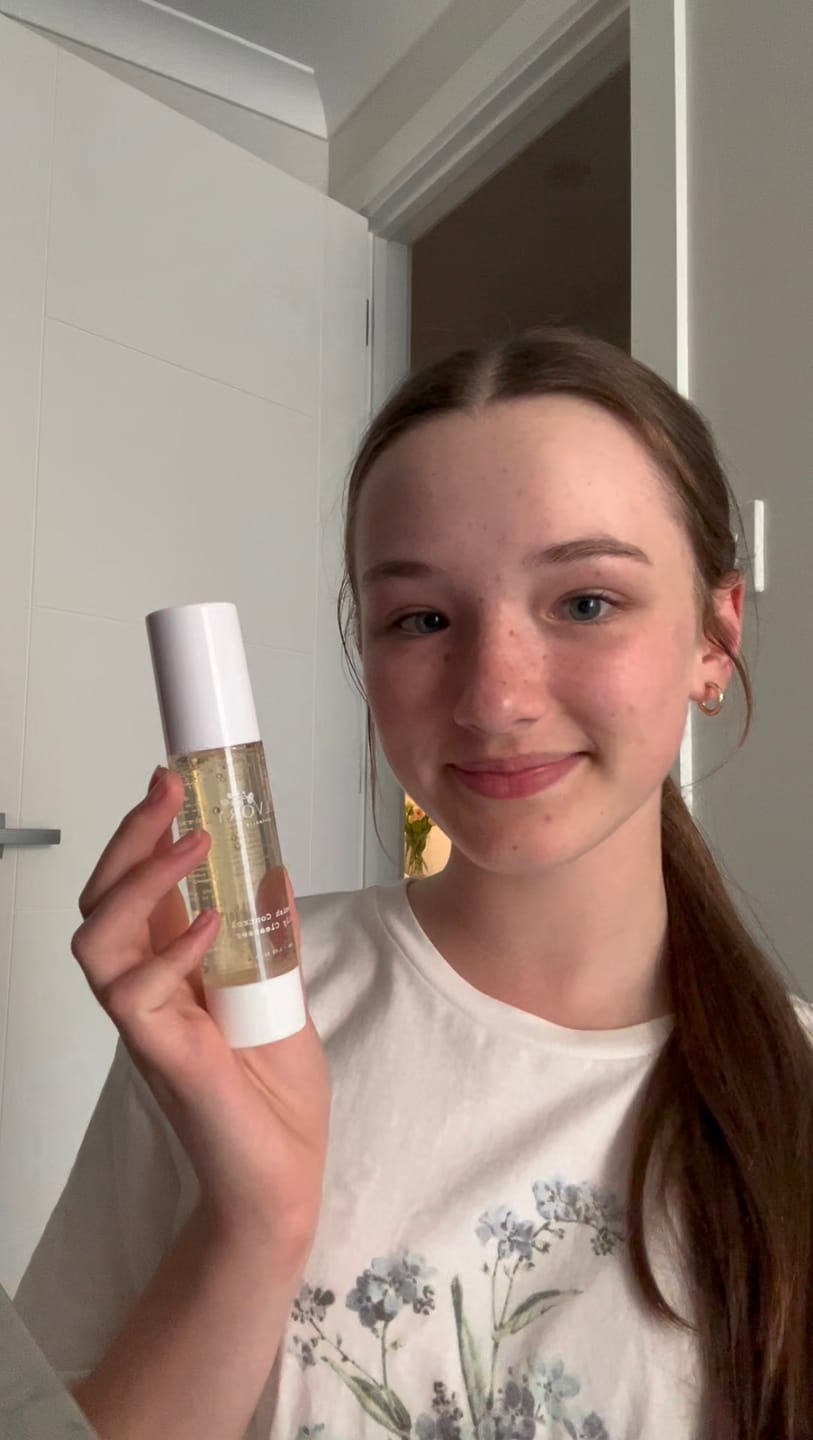 Customer photo review of Blemish Control Jelly Cleanser