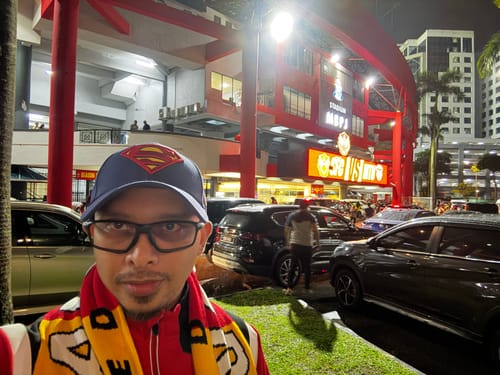 M. A. review of 9FORTY Superman Navy Snapback image 1 out of 1