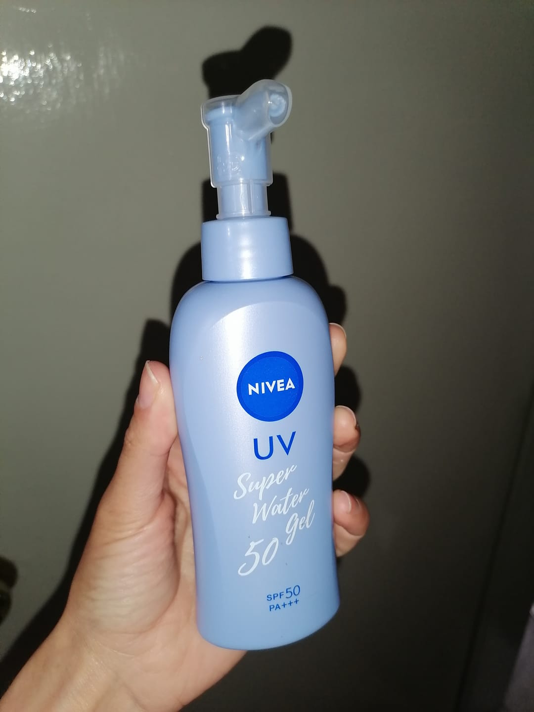 Customer photo review of Nivea Japan Super Water Gel Pump SPF 50 PA+++ 140g