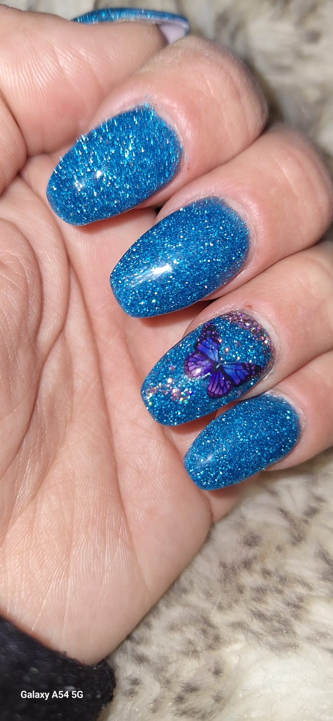 Customer photo review of Presedential Blue Dipping Powder