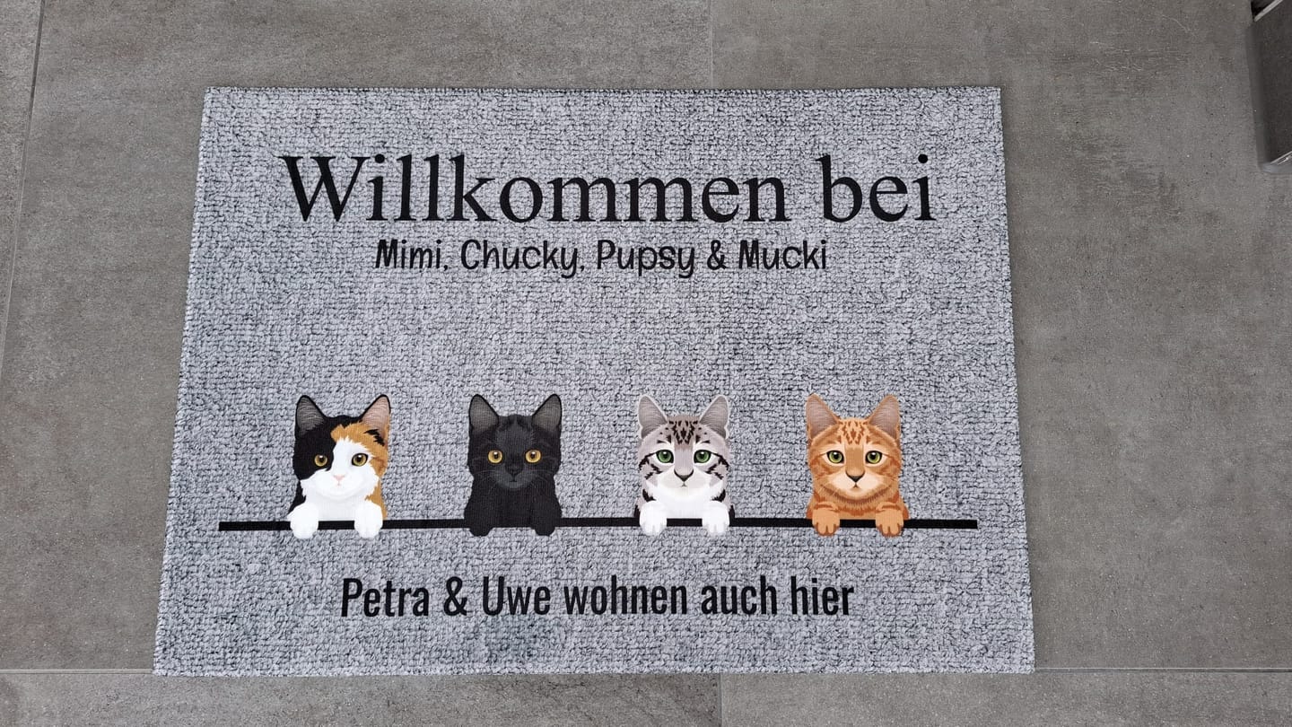 Customer photo review of Alle meine Fellnasen - Individuelle Fußmatte