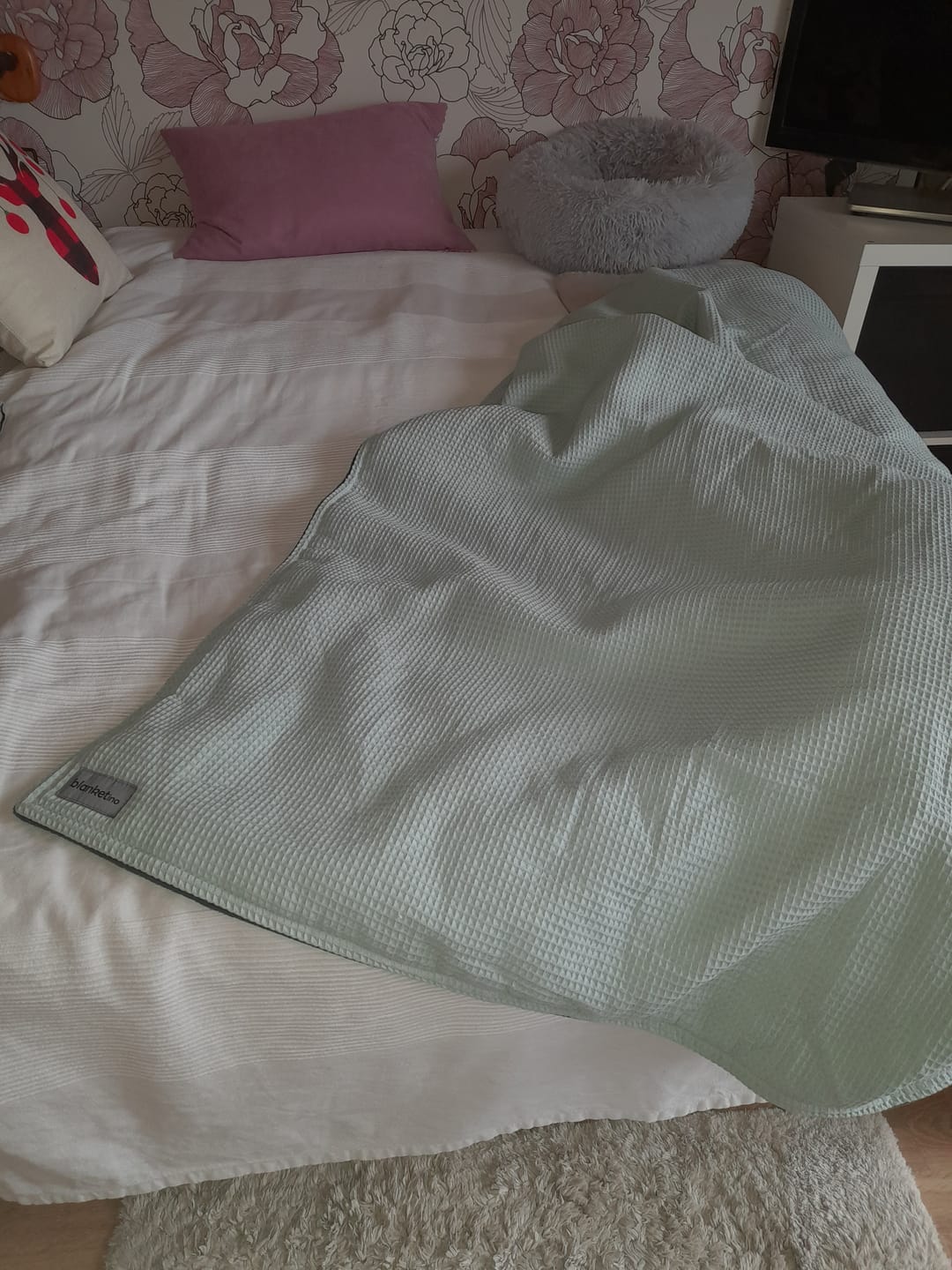Customer photo review of Kuscheldecke "Vollkommen" Mint • Smaragdgrün