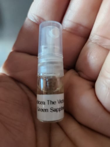 Customer photo review of Boadicea The Victorious Green Sapphire