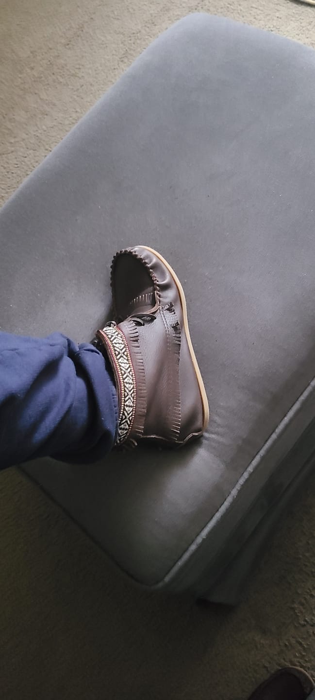 Customer photo review of Men's Leather Moccasin Boots