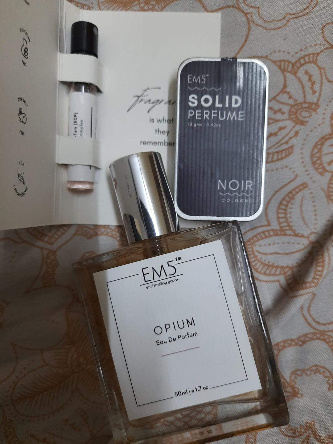 Customer photo review of EM5™ Opium Perfume EDP Spray for Women | Vanilla Coffee White Floral Fragrance Accords | Luxury Gift for Her | Variants Available: 50 ml Spray / 15 ml Spray