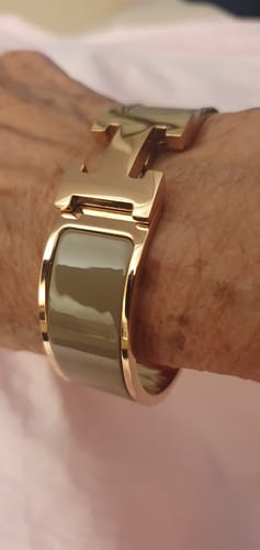 Customer photo review of H BRACELET 18MM PINK GOLD BROWN