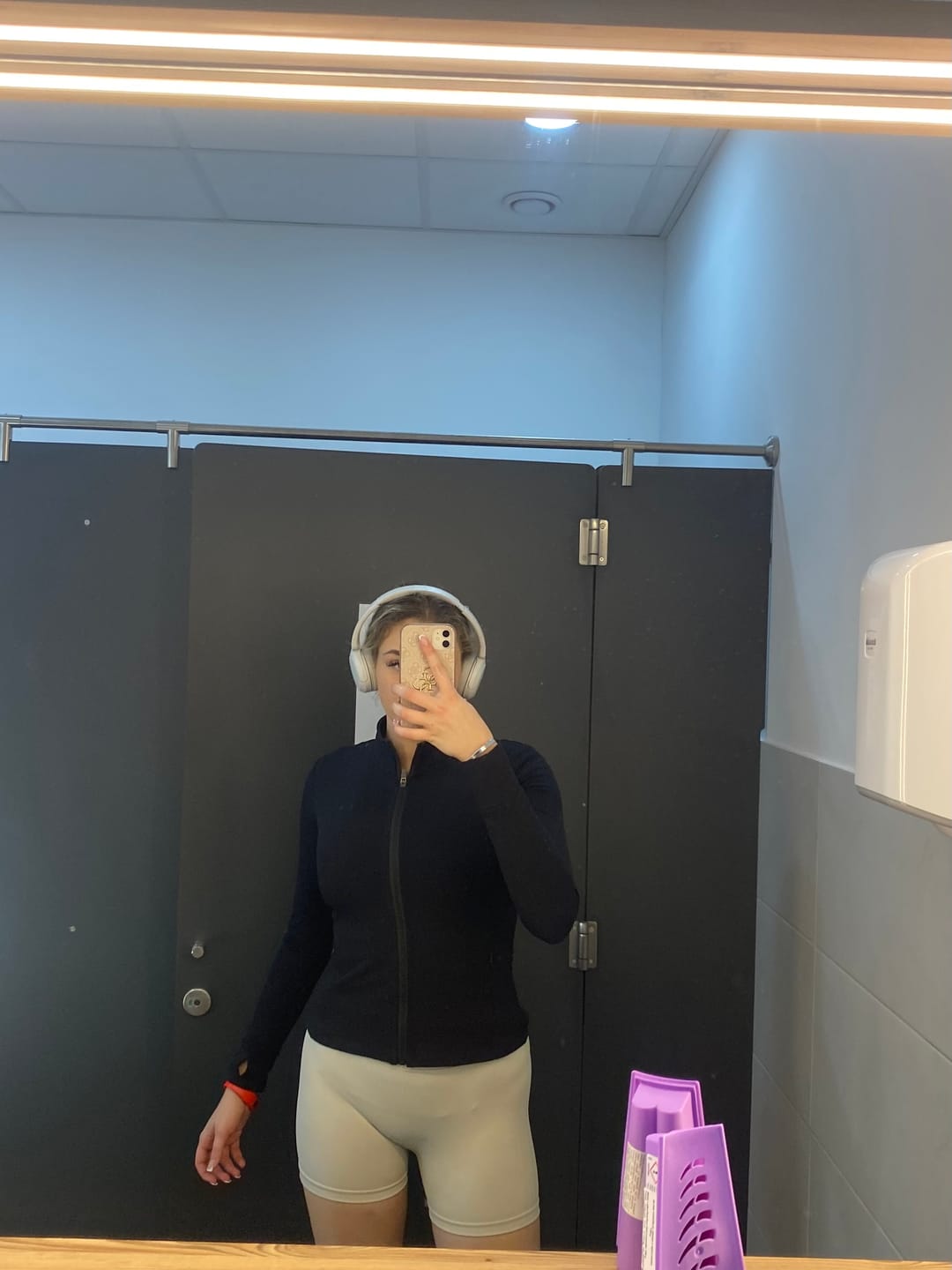 Customer photo review of SECOND SKIN ZIP JACKET V2