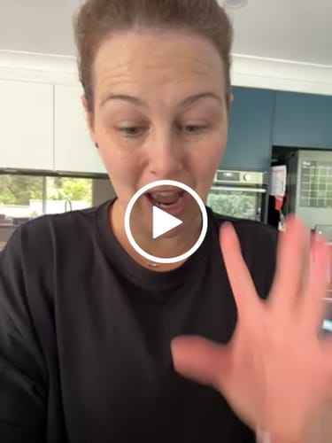 Customer video review of Fast Brain Daily Productivity Planners - Quarterly Set