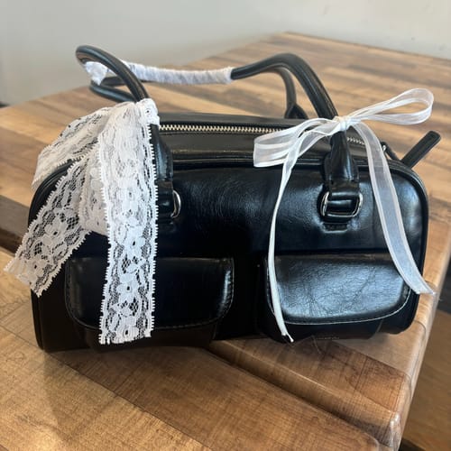 Customer photo review of STAND OIL - Chubby bag / Black