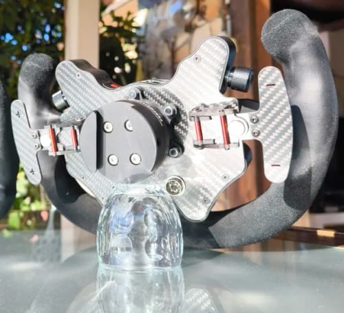 Customer photo review of Simsonn Racing Simulator Carbon Fiber and Aluminum Steering Wheel Hub