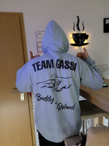 Customer photo review of Team Gassi Fauststoß - Individueller Hoodie Unisex Rückendruck