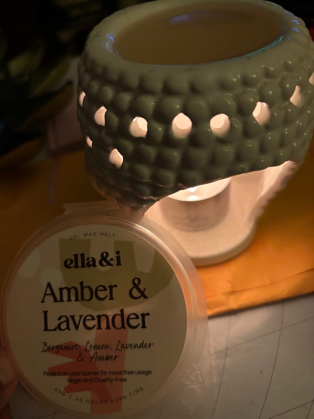 Customer photo review of Amber & Lavender Gel Melt