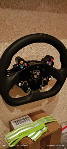 Customer photo review of Simsonn Racing Simulator Carbon Fiber and Aluminum Steering Wheel Hub