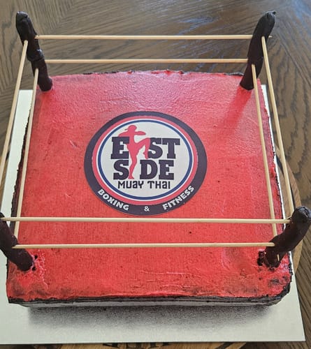 Customer photo review of 12 cm Round Custom Edible Icing Image