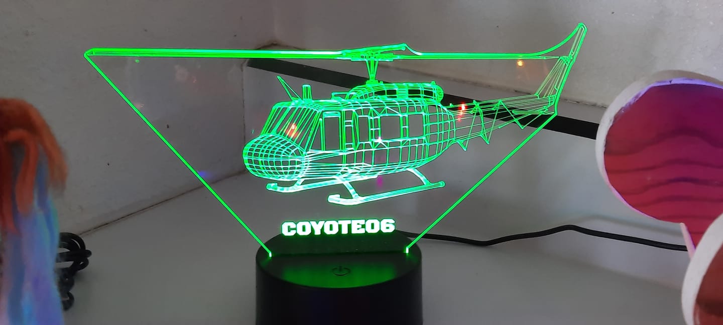 Customer photo review of UH-1 "Huey" Helicopter - 3D Optical Illusion Lamp