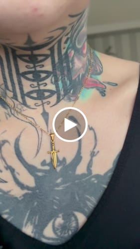 Customer video review of SWORD. NECKLACE