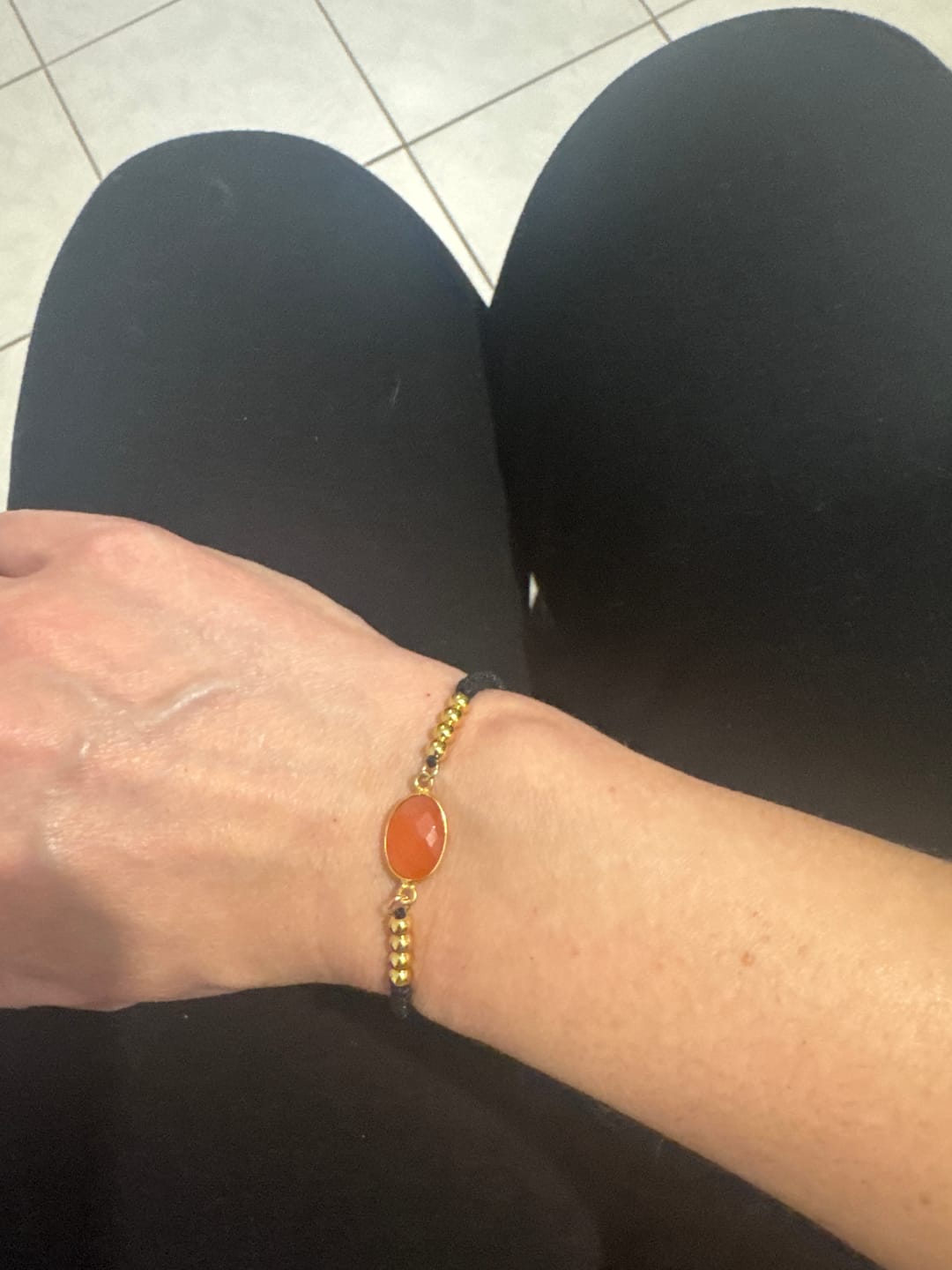 Customer photo review of Bijoux Cornaline "P.M.A - F.I.V - FIBROMES"