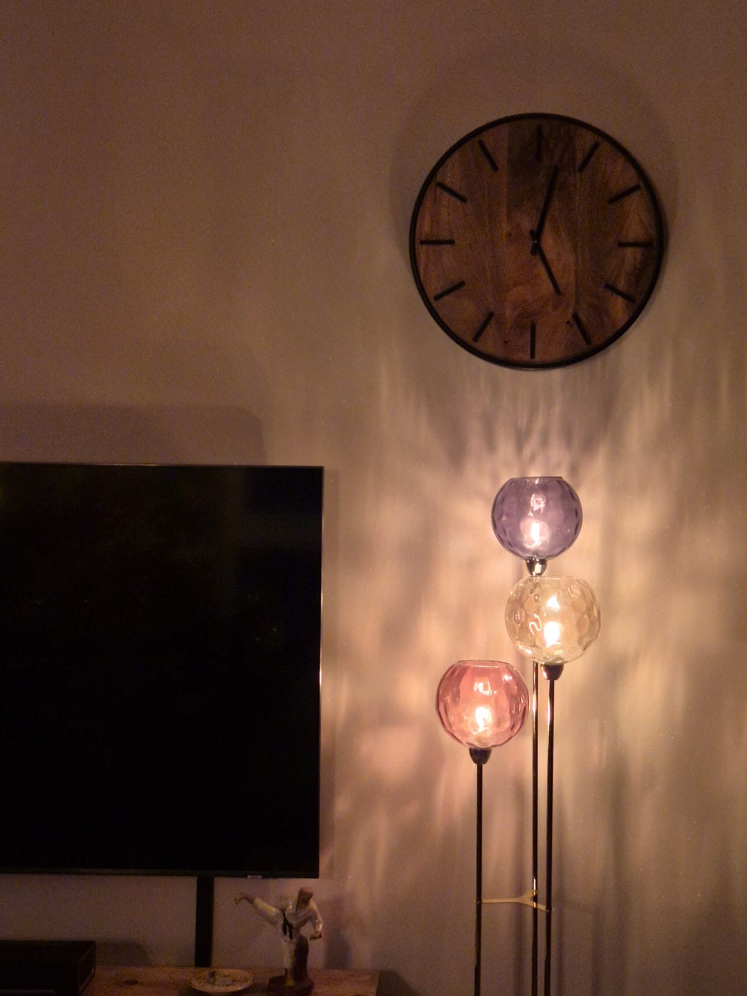 Customer photo review of Klok Wandklok industrieel | Mangohout Staal | ø 50cm