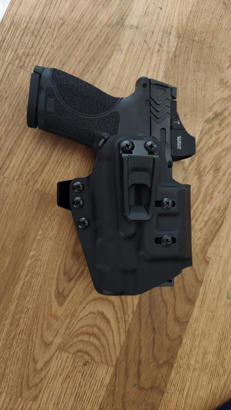 Customer photo review of Universal Light Covert IWB Holster