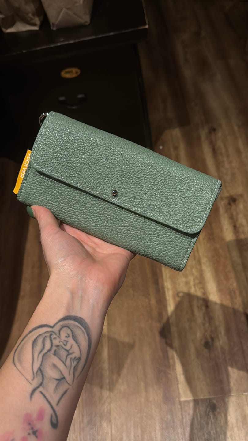Customer photo review of DIY-Box: The Flap Wallet
