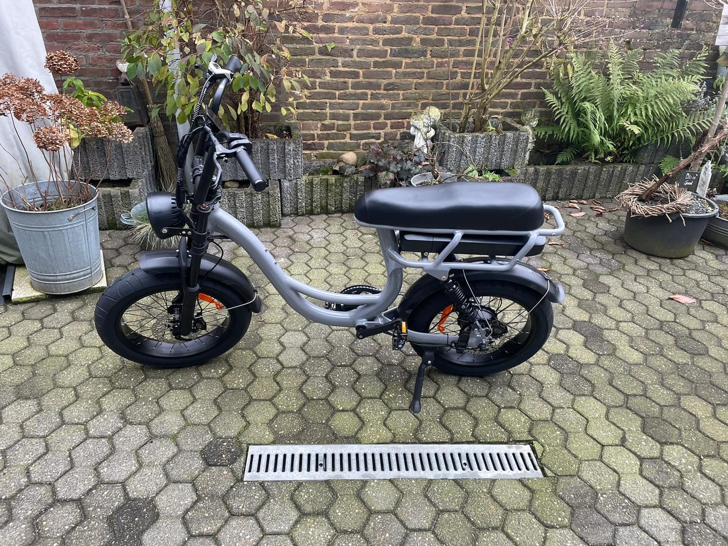 Customer photo review of EB8 Fatbike - Grijs (incl. kettingslot & bekerhouder)