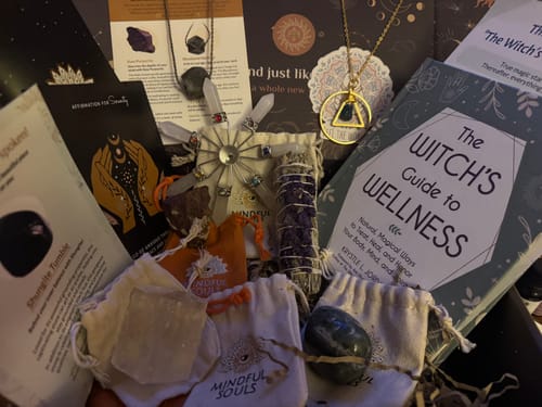 Customer photo review of Mindful Divine Box 6