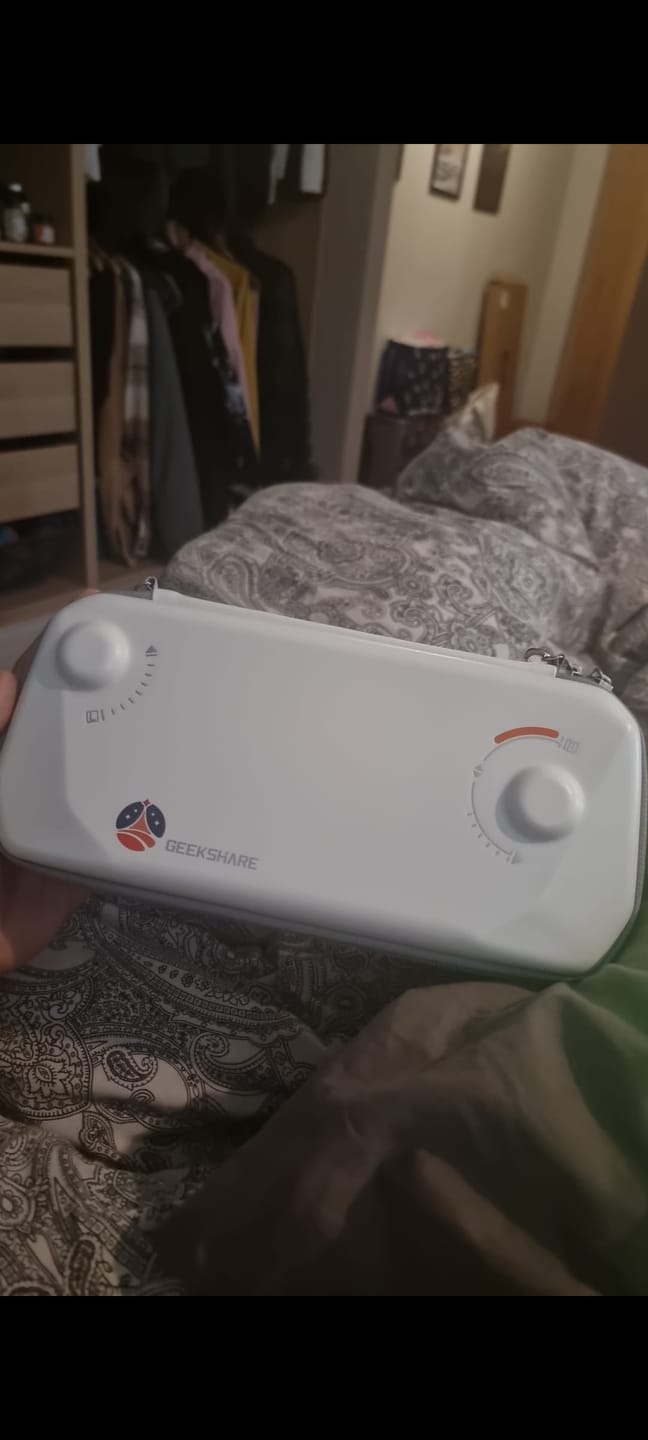 Customer photo review of GeekShare Starry Sky Air Carrying Case for Rog Ally