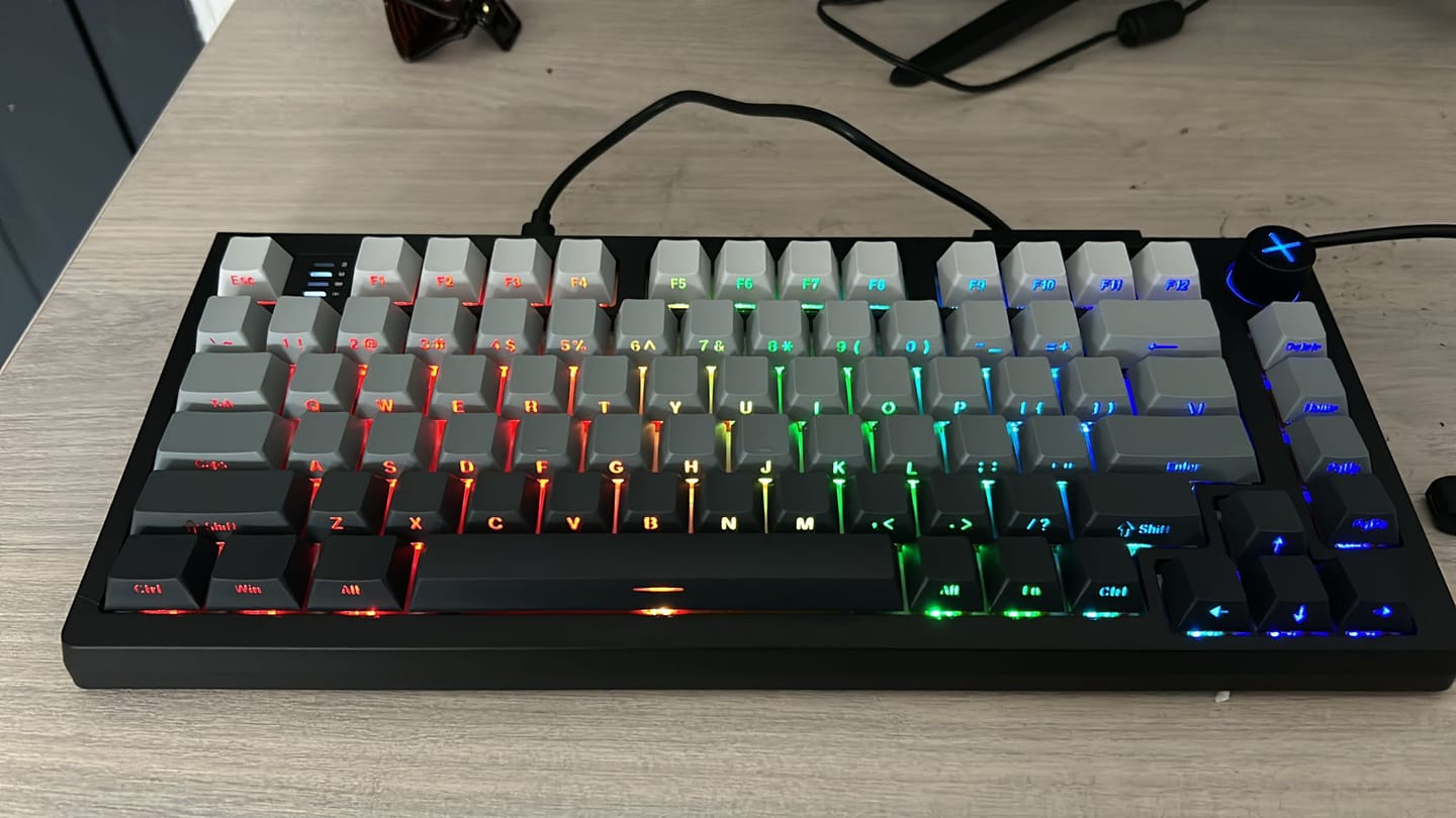 Customer photo review of Darmoshark Top75 HE Wireless Klavye (Manyetik Switch / HE)