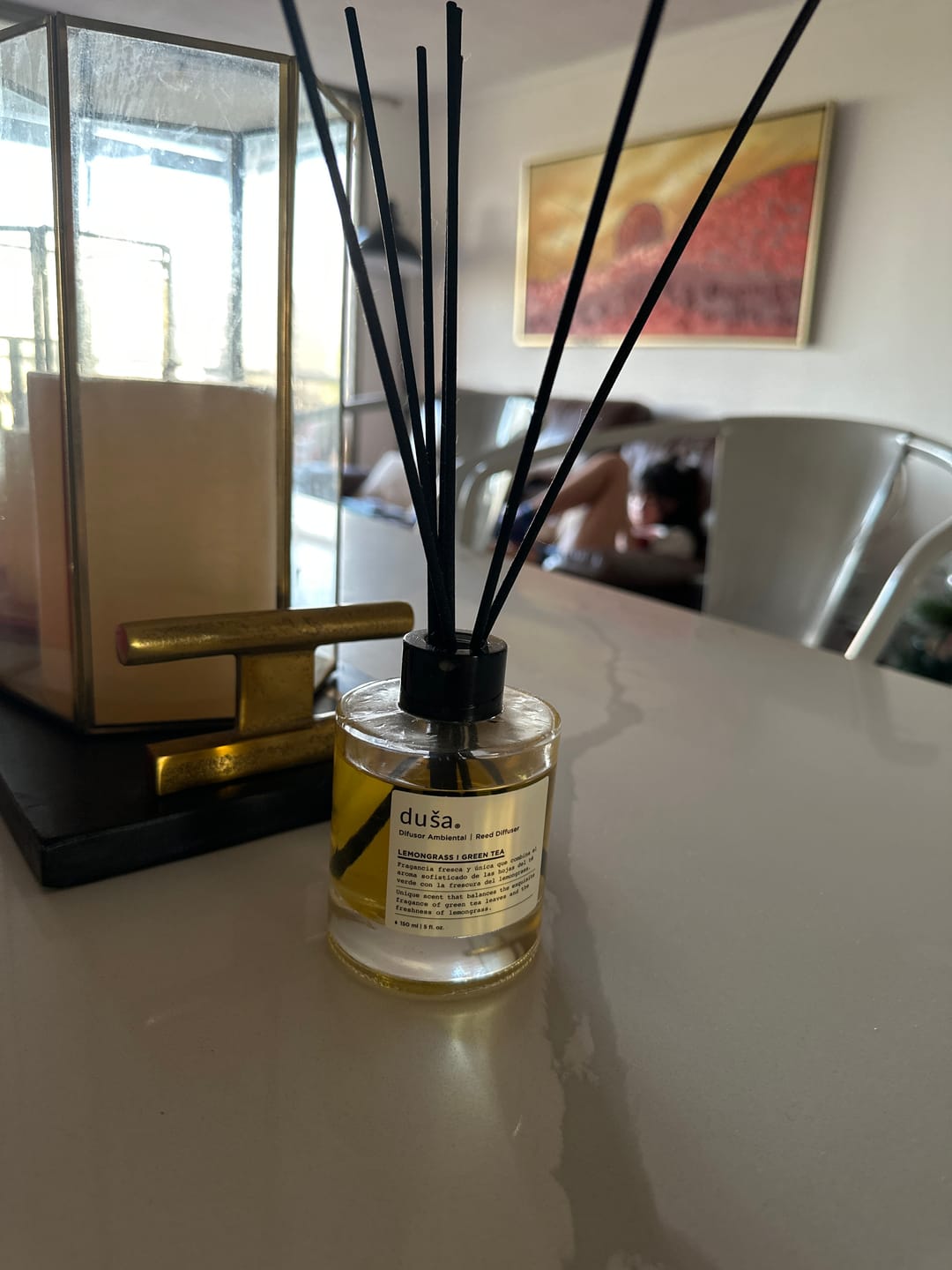 Customer photo review of Lemongrass I Green Tea - Recarga Difusor de Varillas | Difusor Ambiental Para el Hogar y la Oficina | Difusor de Aromas y Ambientadores - 150 ml