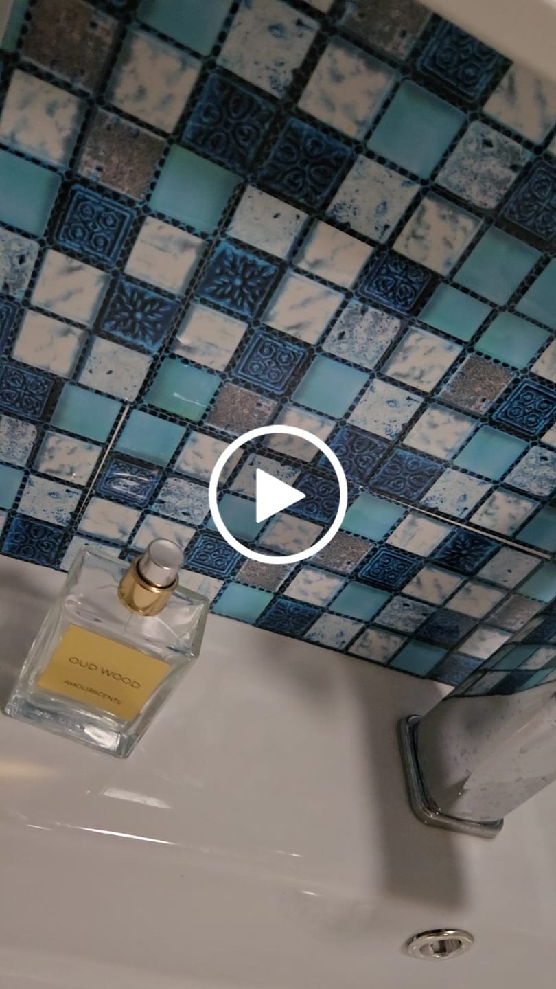 Customer video review of Oud Wood (Inspired)