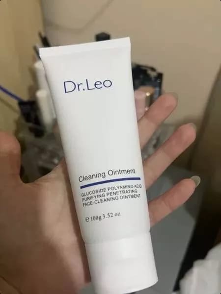 Customer photo review of Polyamino Acid Purifying Facial Cleanser