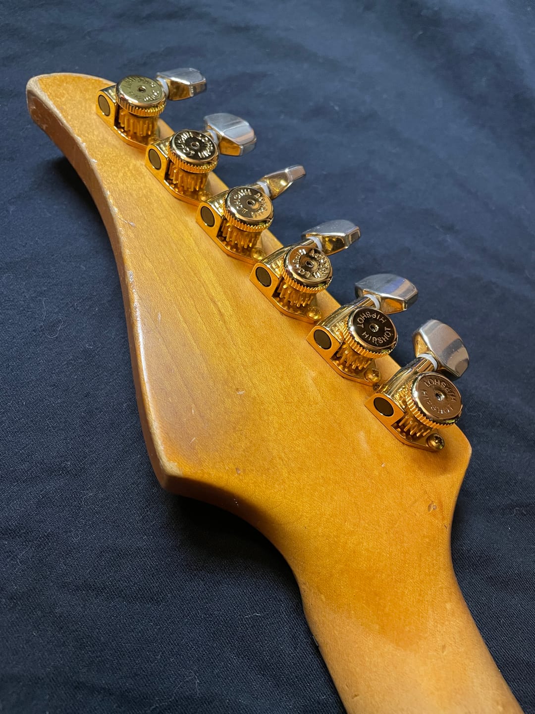 Customer photo review of Guitar Tuner Upgrade Kit for 6 Inline Headstocks (10mm Post Hole)